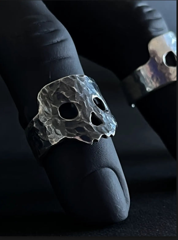 Detalhe do acabamento de Caveira